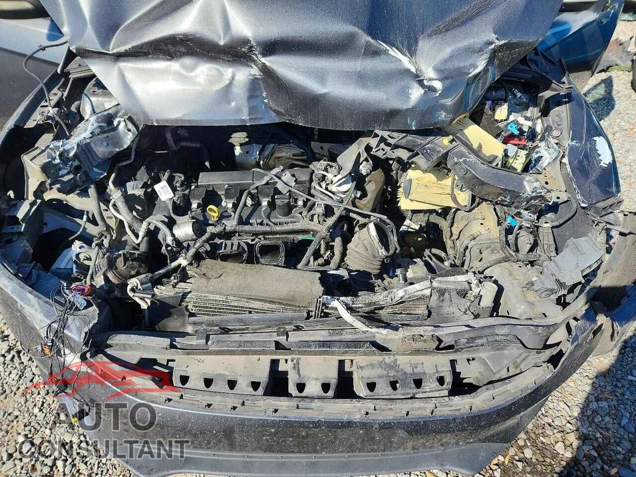 FORD FOCUS 2015 - 1FADP3F26FL304678