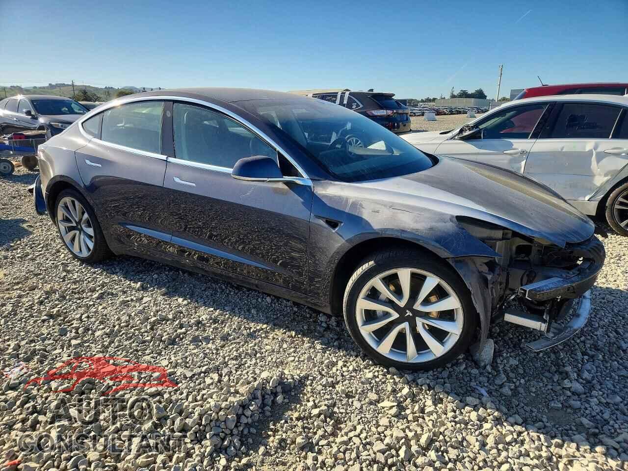 TESLA MODEL 3 2018 - 5YJ3E1EA7JF154858