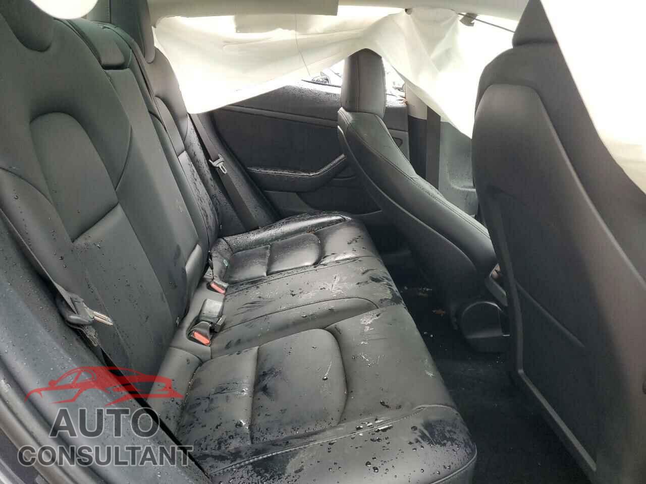 TESLA MODEL 3 2023 - 5YJ3E1EA9PF676772