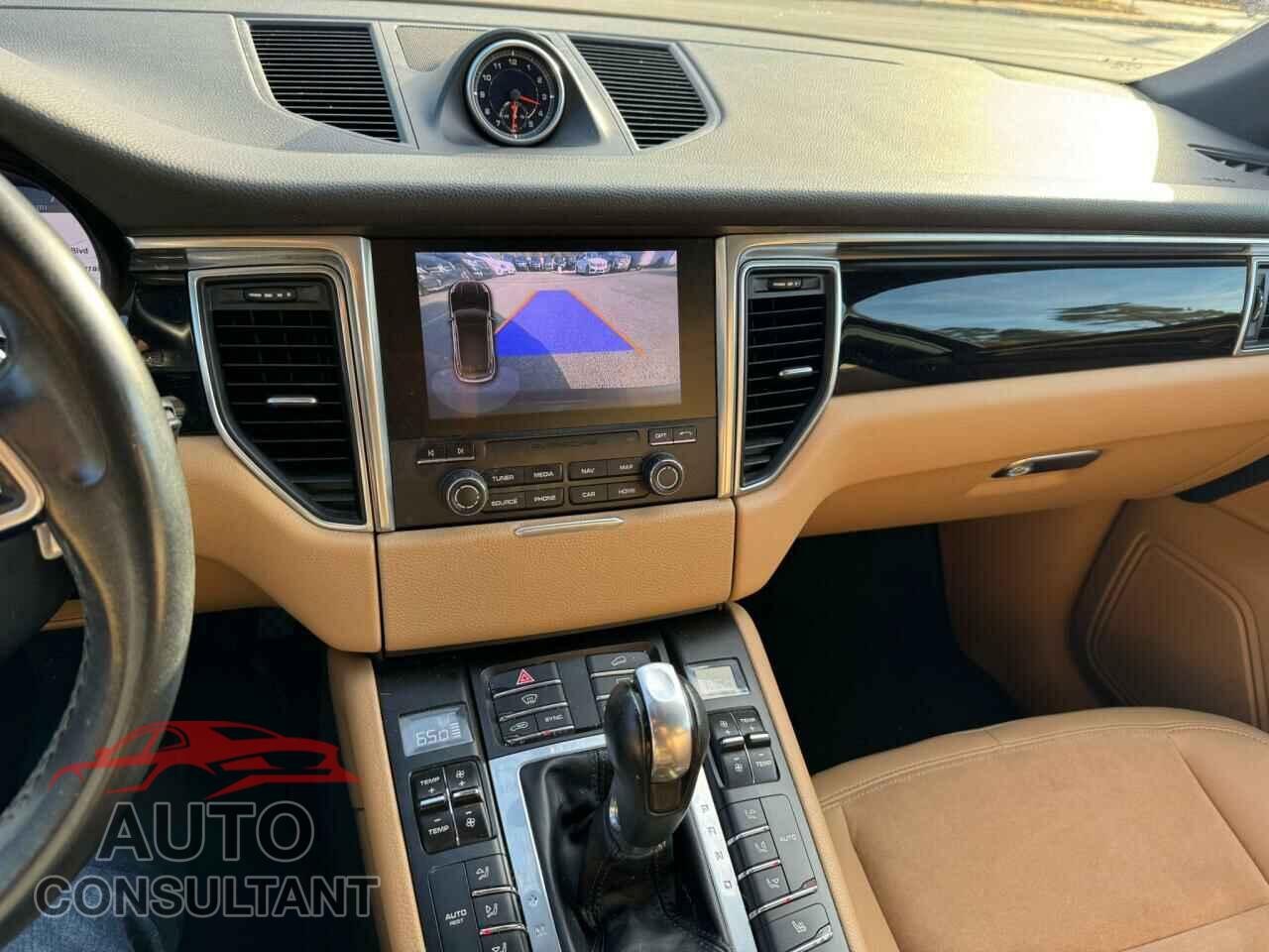 PORSCHE MACAN 2017 - WP1AA2A54HLB83757