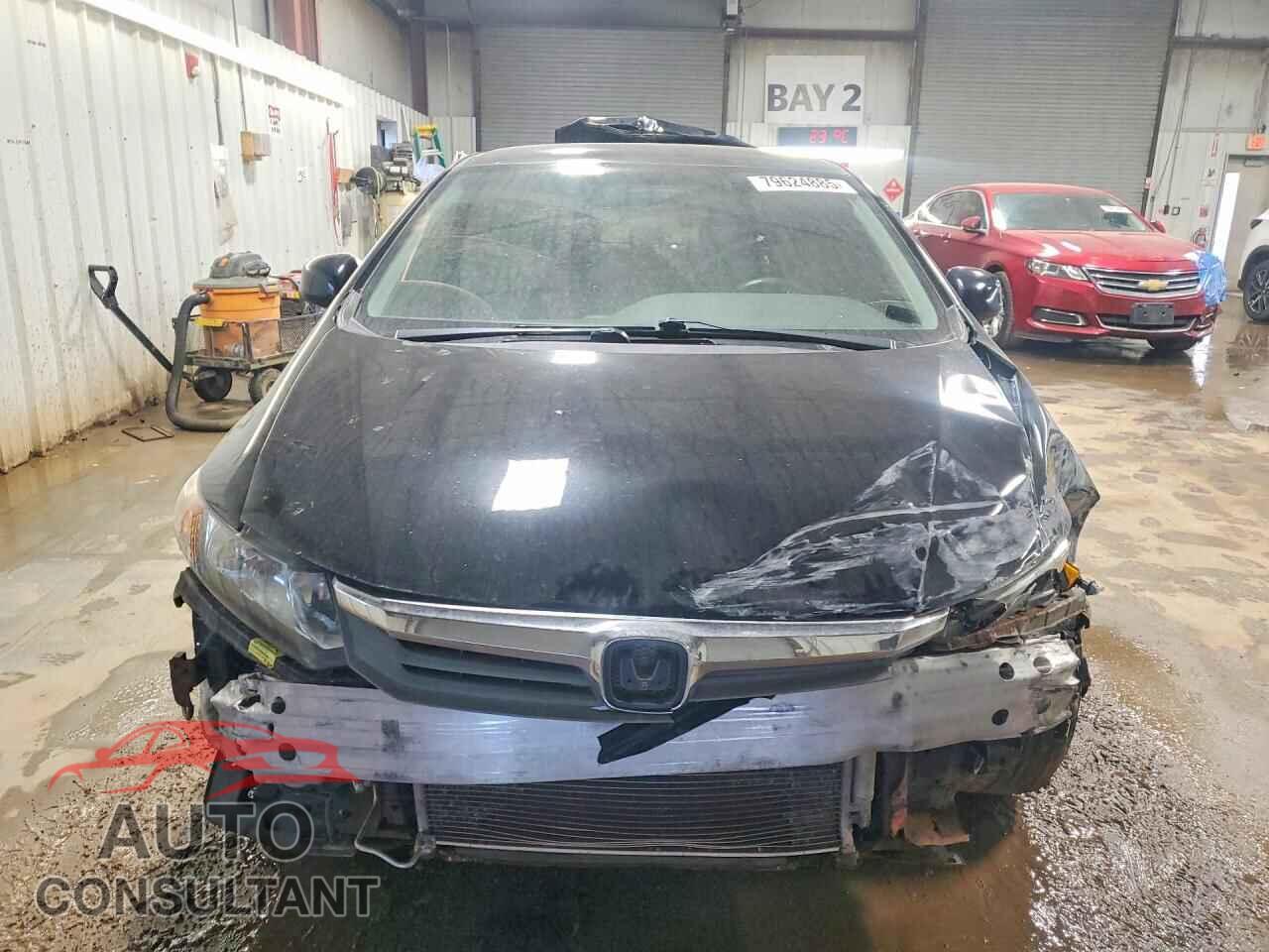HONDA CIVIC 2012 - 19XFB2F56CE075591
