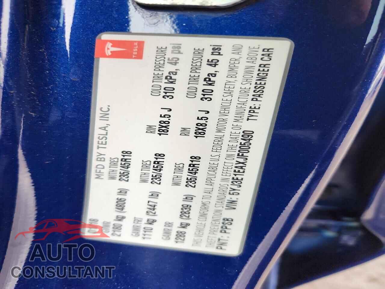 TESLA MODEL 3 2018 - 5YJ3E1EAXJF005490