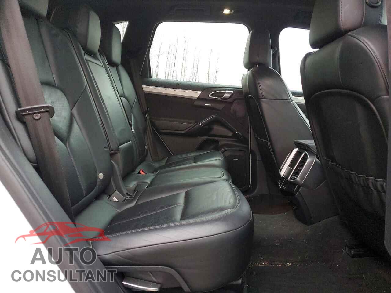 PORSCHE CAYENNE 2013 - WP1AD2A24DLA78269