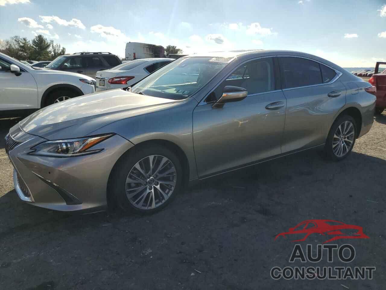 LEXUS ES350 2019 - 58ABZ1B1XKU031296