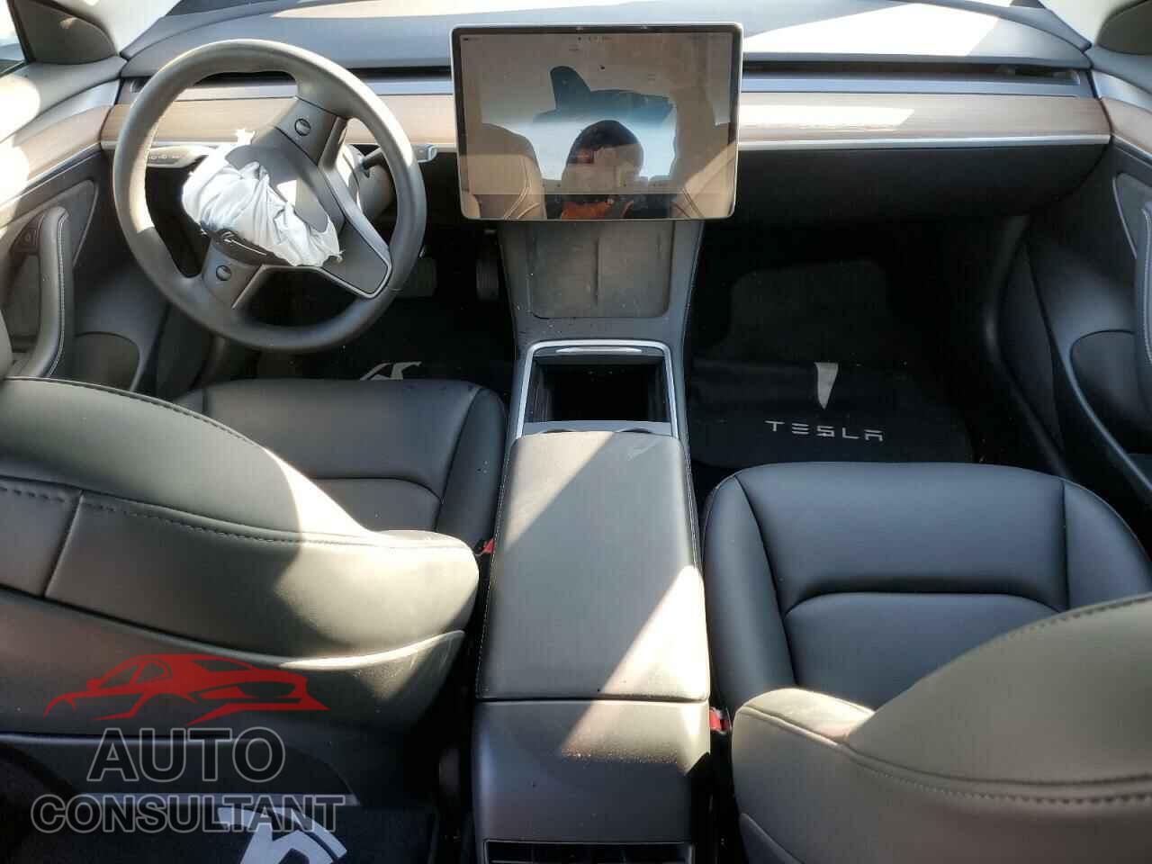 TESLA MODEL 3 2023 - 5YJ3E1EA1PF640588