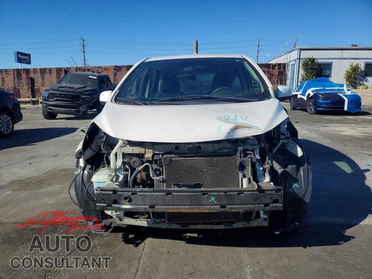 NISSAN VERSA NOTE 2014 - 3N1CE2CP5EL403150