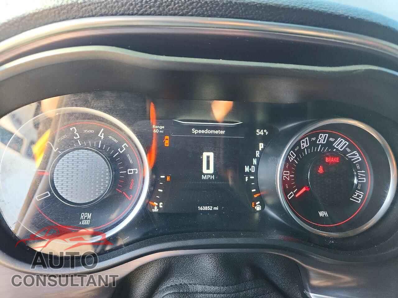DODGE CHALLENGER 2018 - 2C3CDZAG5JH123800