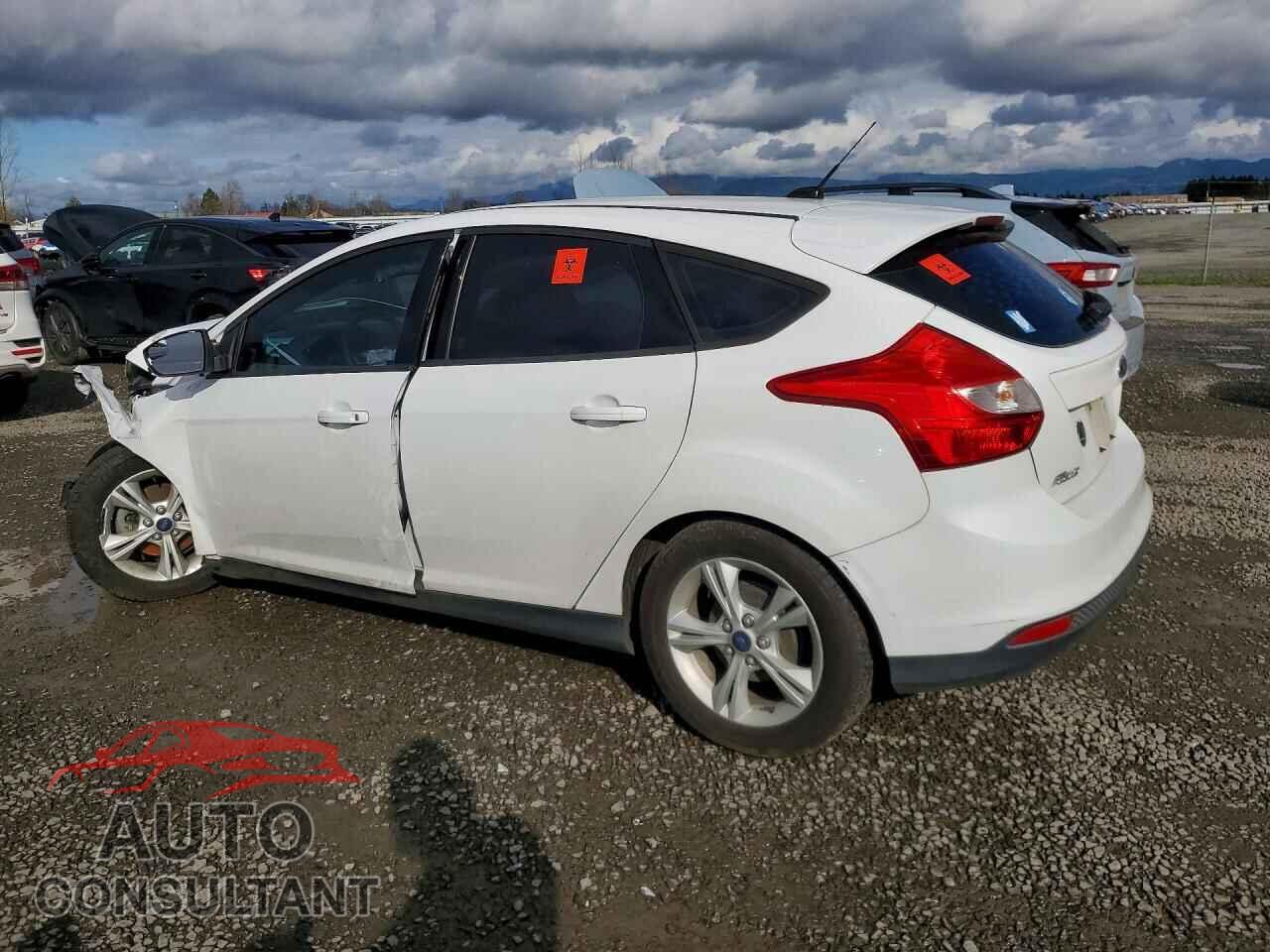 FORD FOCUS 2014 - 1FADP3K22EL421193