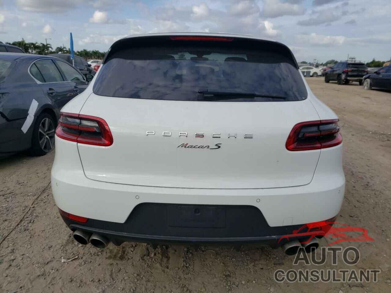 PORSCHE MACAN 2015 - WP1AB2A58FLB65062