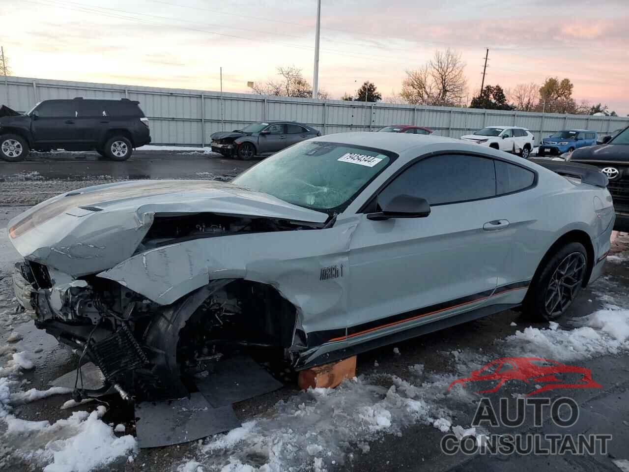 FORD MUSTANG 2022 - 1FA6P8R09N5554192