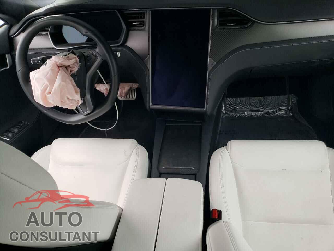 TESLA MODEL S 2020 - 5YJSA1E42LF413115