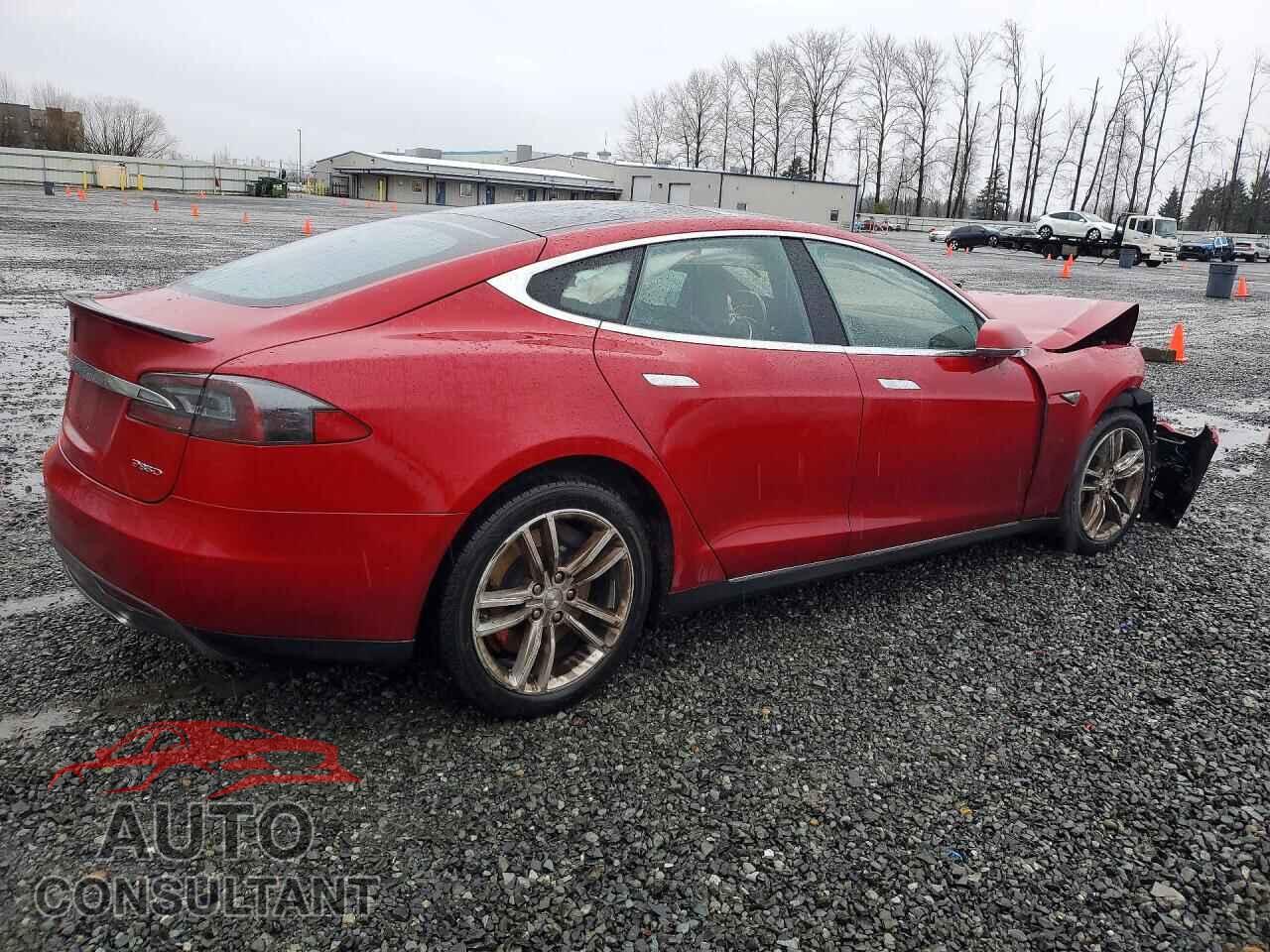 TESLA MODEL S 2015 - 5YJSA1H47FF084055