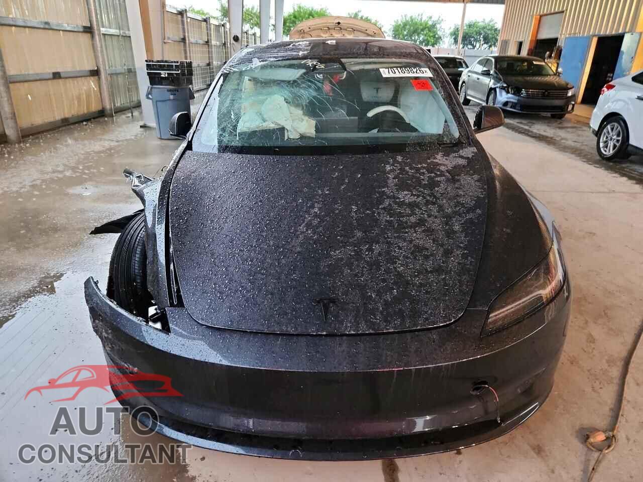 TESLA MODEL 3 2026 - 5YJ3E1EA0TF126421