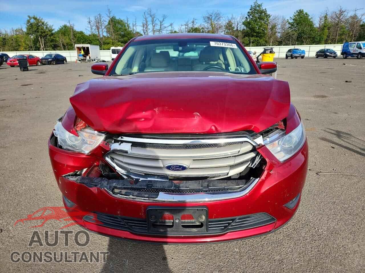 FORD TAURUS 2013 - 1FAHP2E88DG173907