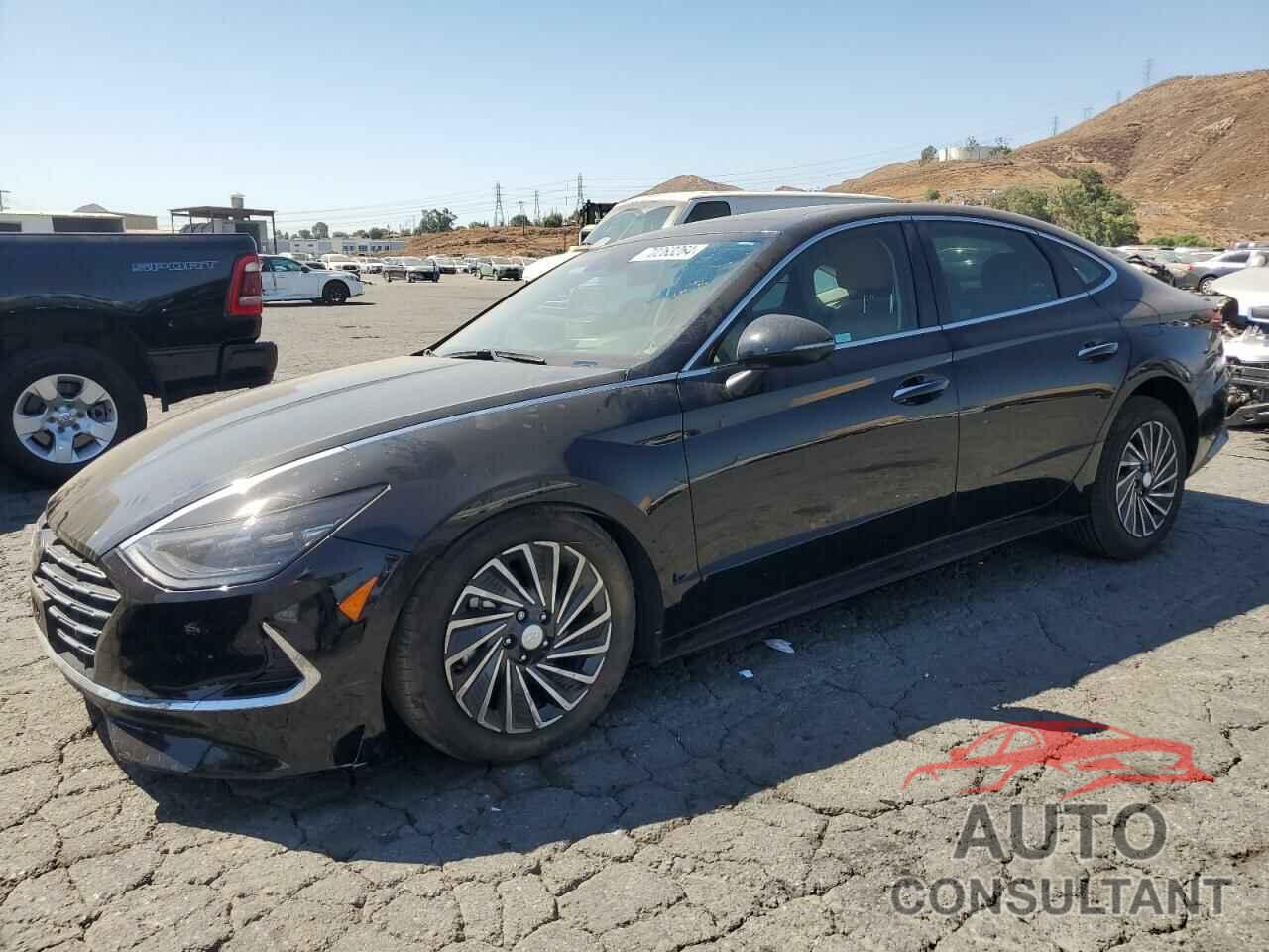 HYUNDAI SONATA 2023 - KMHL54JJ4PA062336