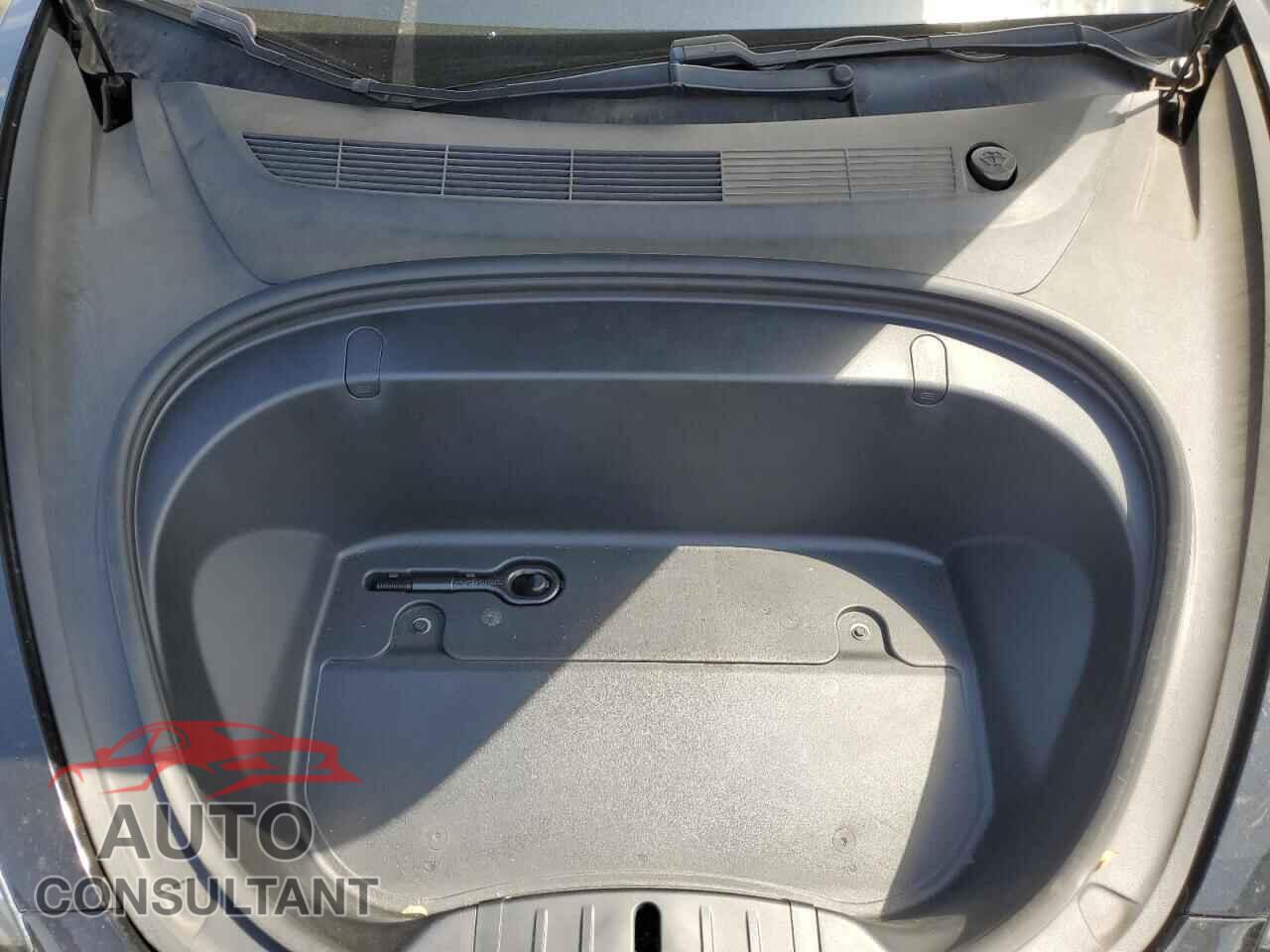 TESLA MODEL 3 2019 - 5YJ3E1EA5KF445215