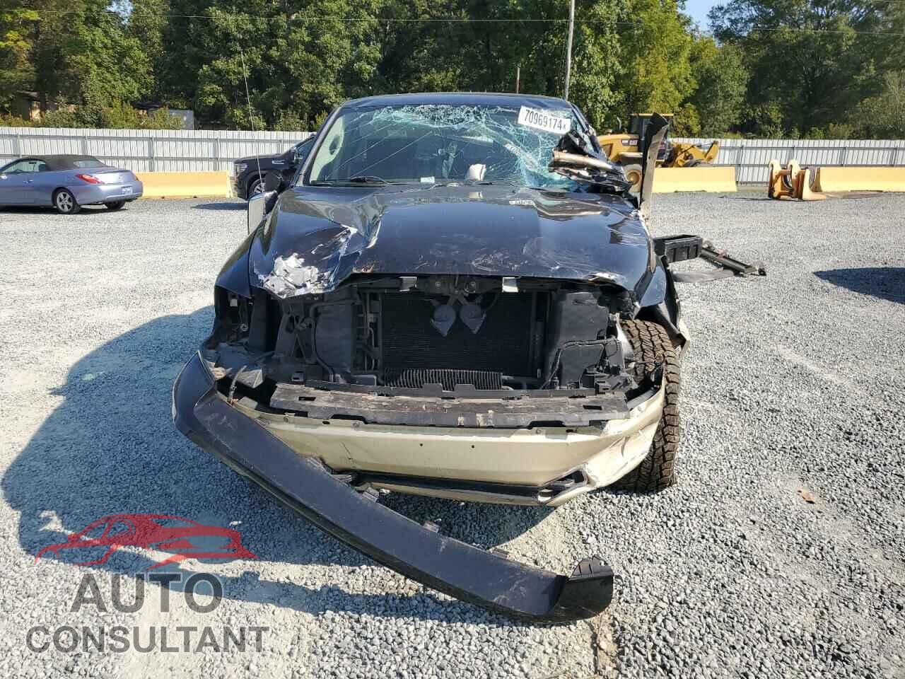 DODGE RAM 1500 2012 - 1C6RD7PT8CS284028