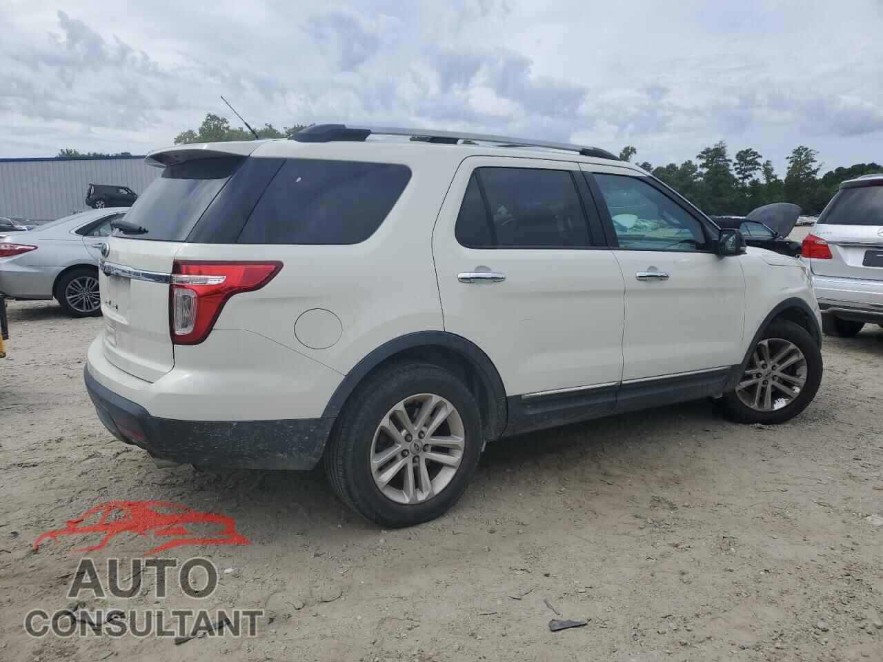FORD EXPLORER 2011 - 1FMHK7D88BGA86590