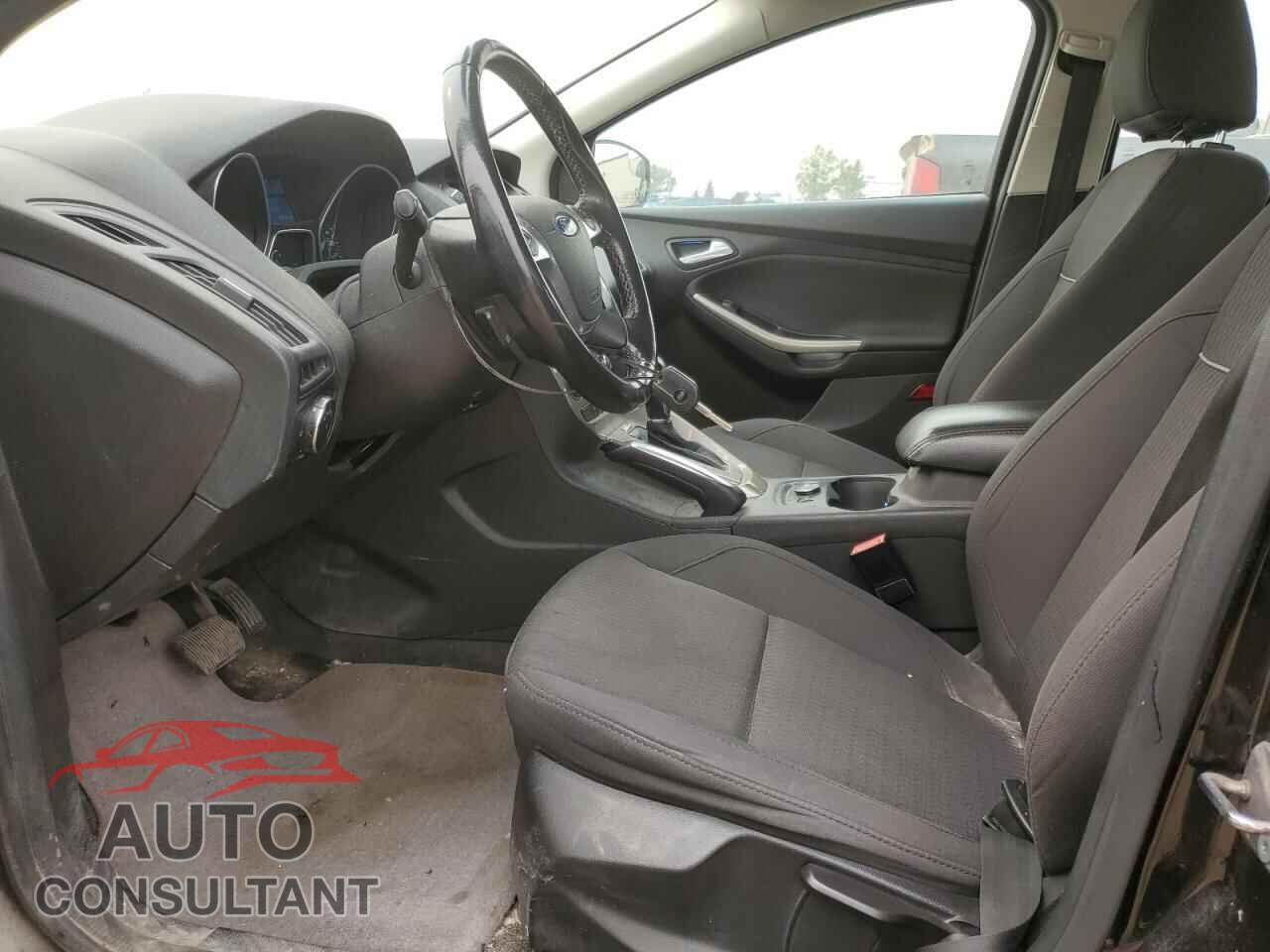 FORD FOCUS 2012 - 1FAHP3H21CL401538