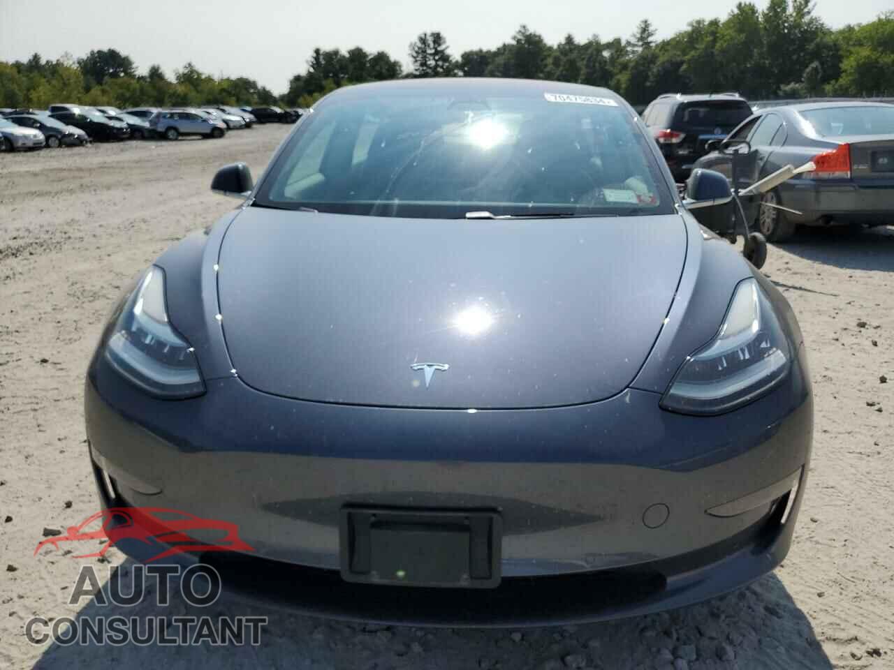TESLA MODEL 3 2018 - 5YJ3E1EA7JF017757