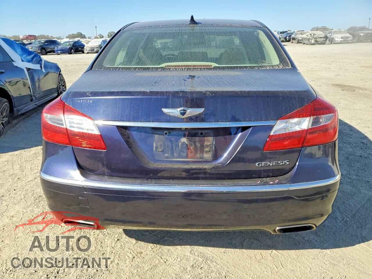 HYUNDAI GENESIS 2012 - KMHGC4DD5CU203520