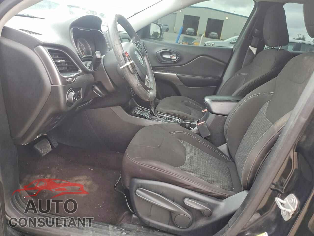 JEEP CHEROKEE 2019 - 1C4PJLCB3KD203664