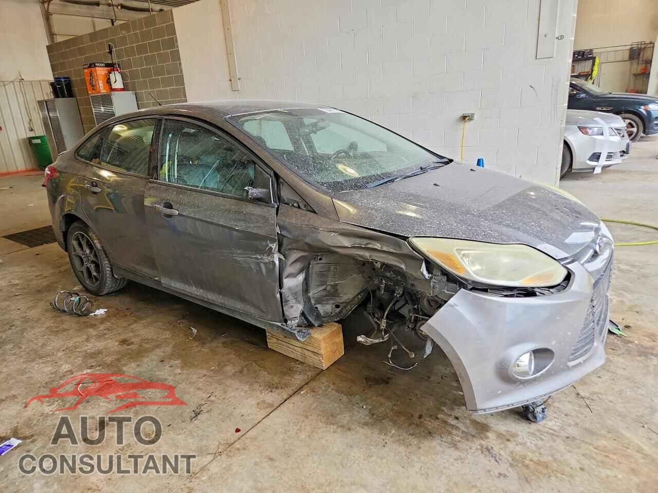 FORD FOCUS 2013 - 1FADP3F27DL247646