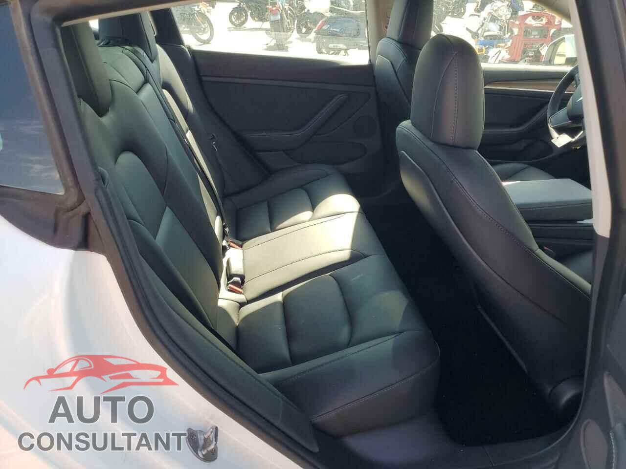 TESLA MODEL 3 2023 - 5YJ3E1EA7PF397384