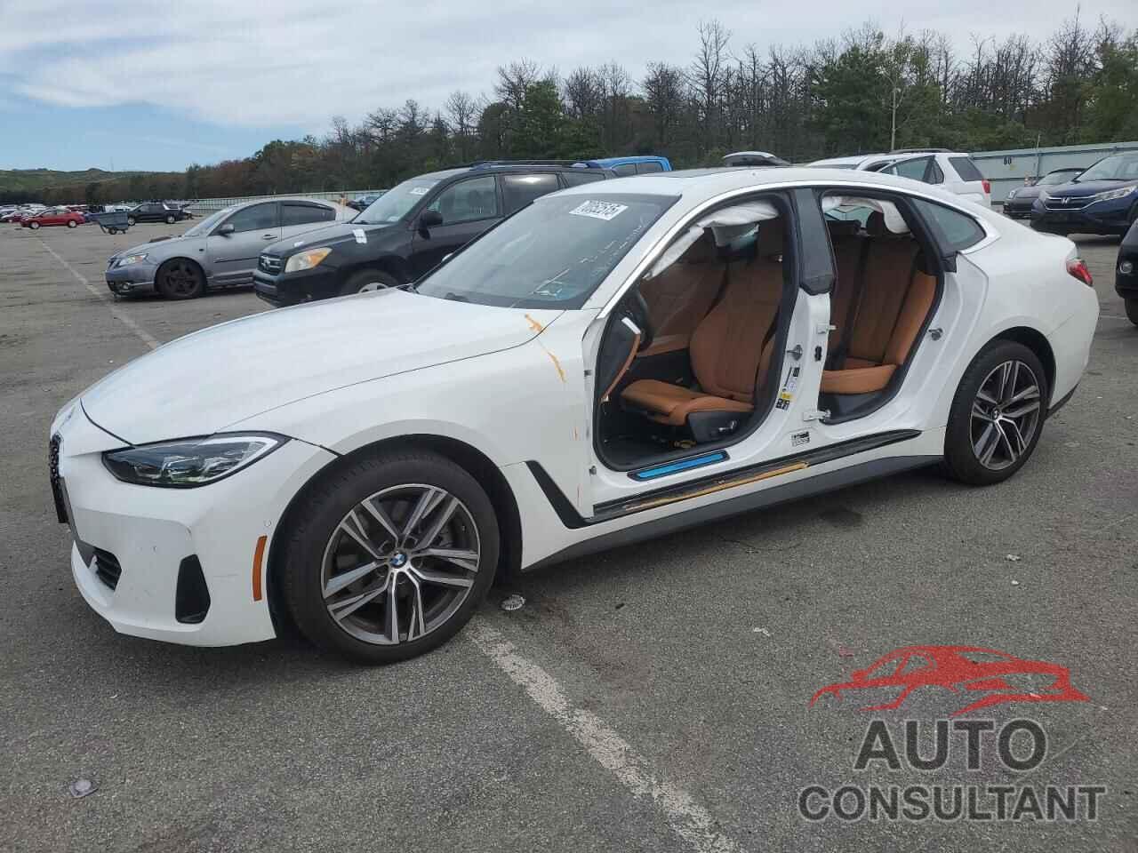 BMW 4 SERIES 2024 - WBA73AV08RFR12693