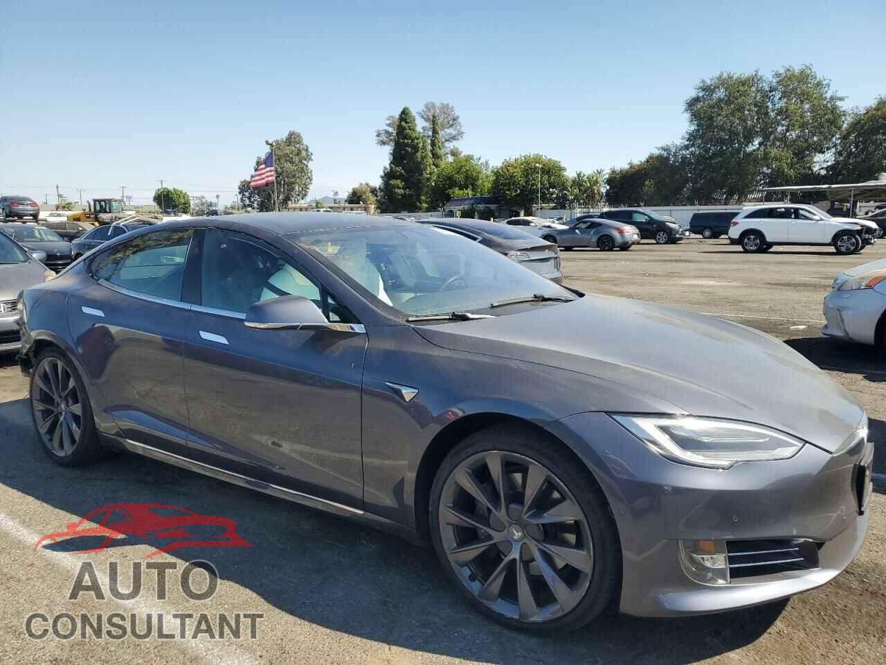 TESLA MODEL S 2021 - 5YJSA1E28MF425611