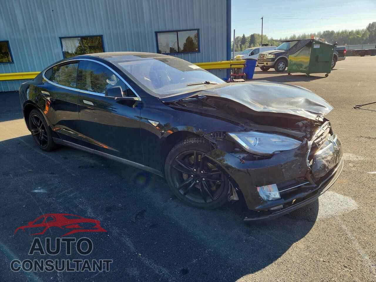 TESLA MODEL S 2014 - 5YJSA1H14EFP50602