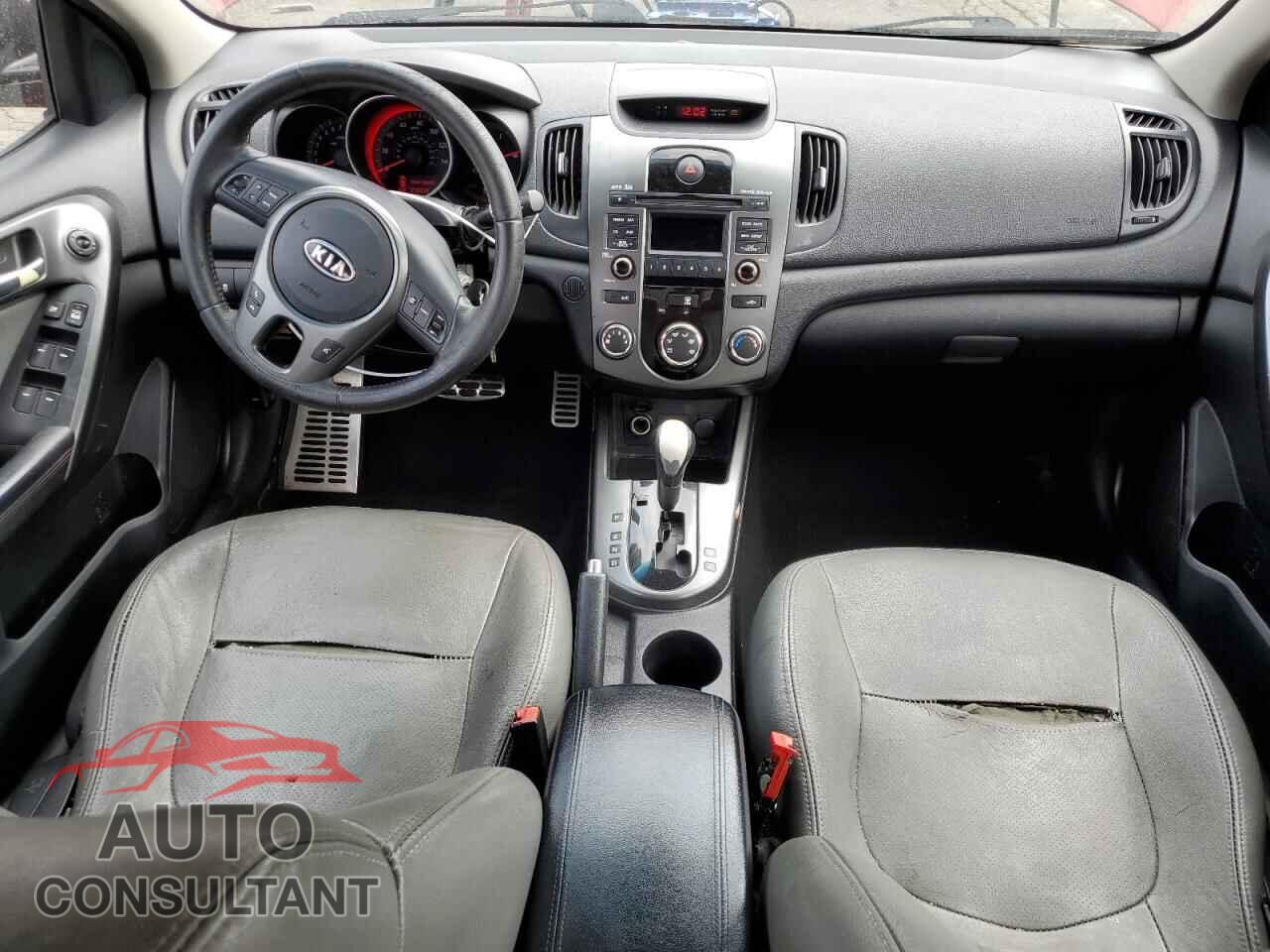 KIA FORTE 2010 - KNAFW4A37A5308793