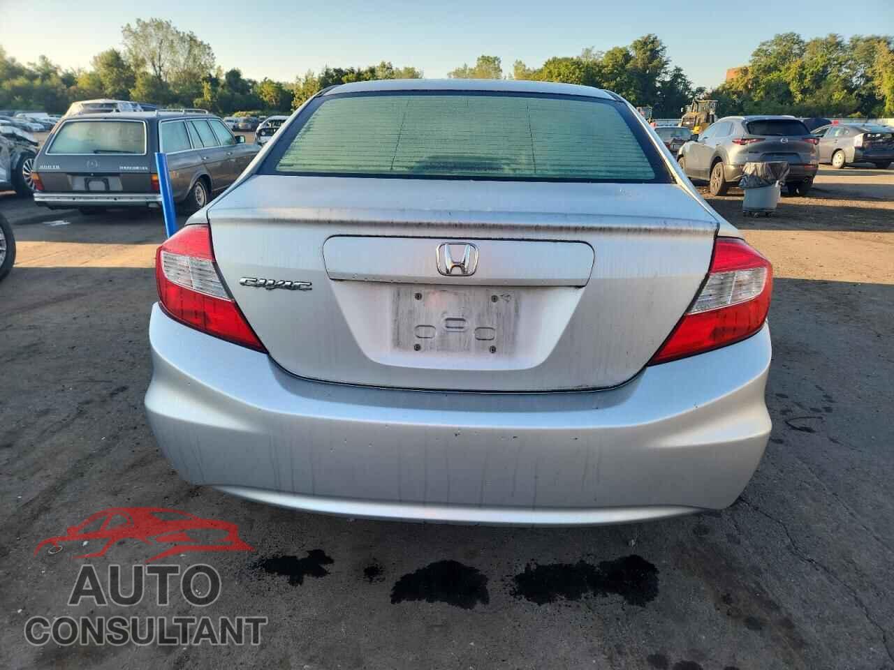 HONDA CIVIC 2012 - 2HGFB2F81CH539855