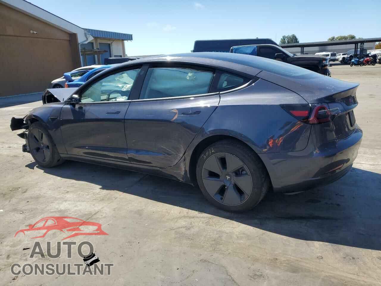 TESLA MODEL 3 2023 - 5YJ3E1EB1PF677410
