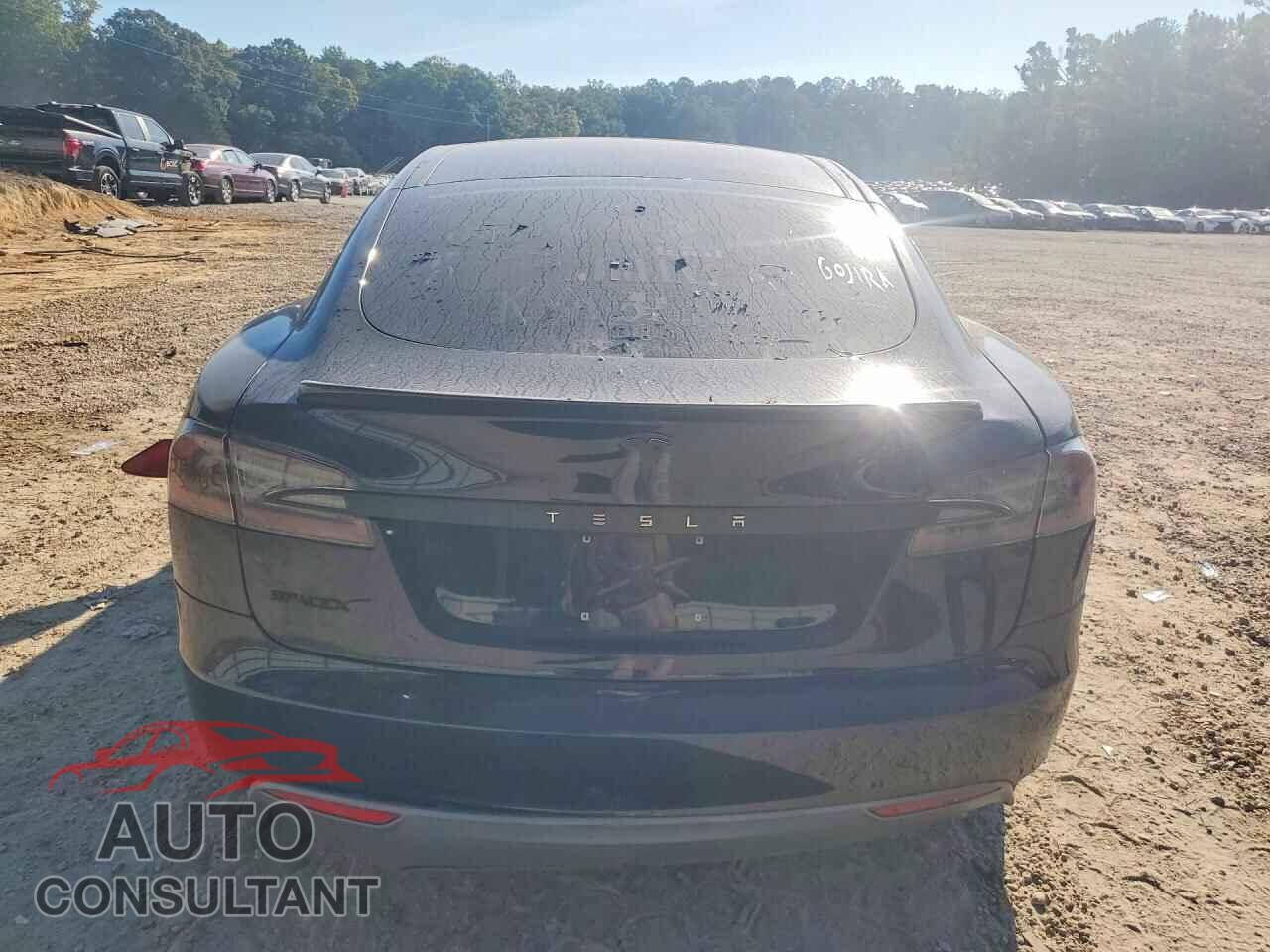 TESLA MODEL S 2014 - 5YJSA1H17EFP35169