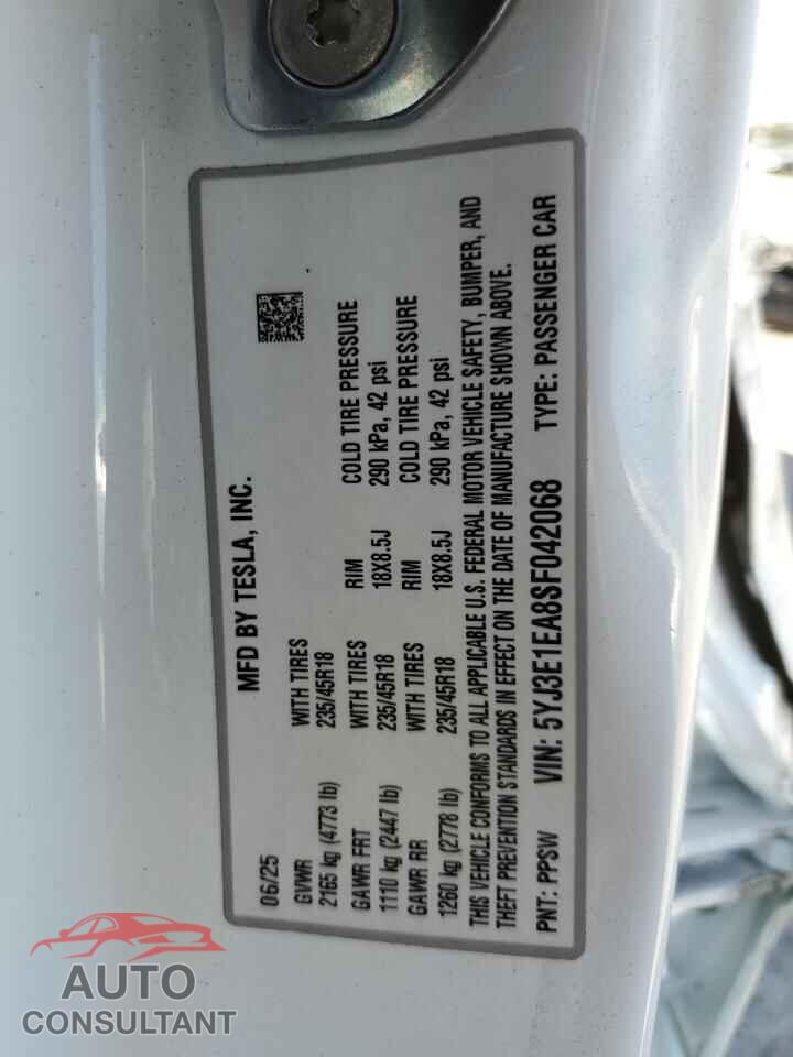 TESLA MODEL 3 2025 - 5YJ3E1EA8SF042068