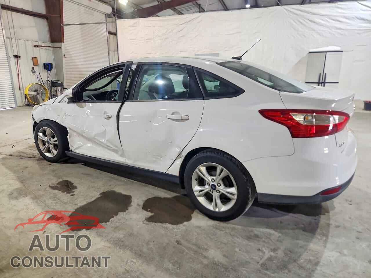 FORD FOCUS 2013 - 1FADP3F24DL329950