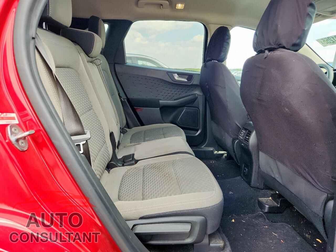 FORD ESCAPE 2020 - 1FMCU0G60LUA32337