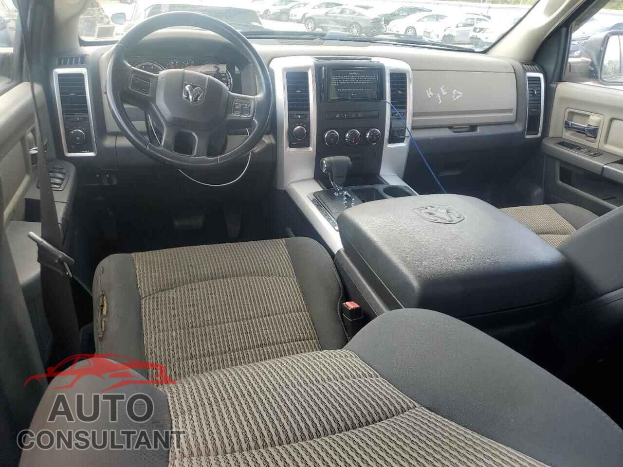 DODGE RAM 1500 2012 - 1C6RD7LT8CS345819