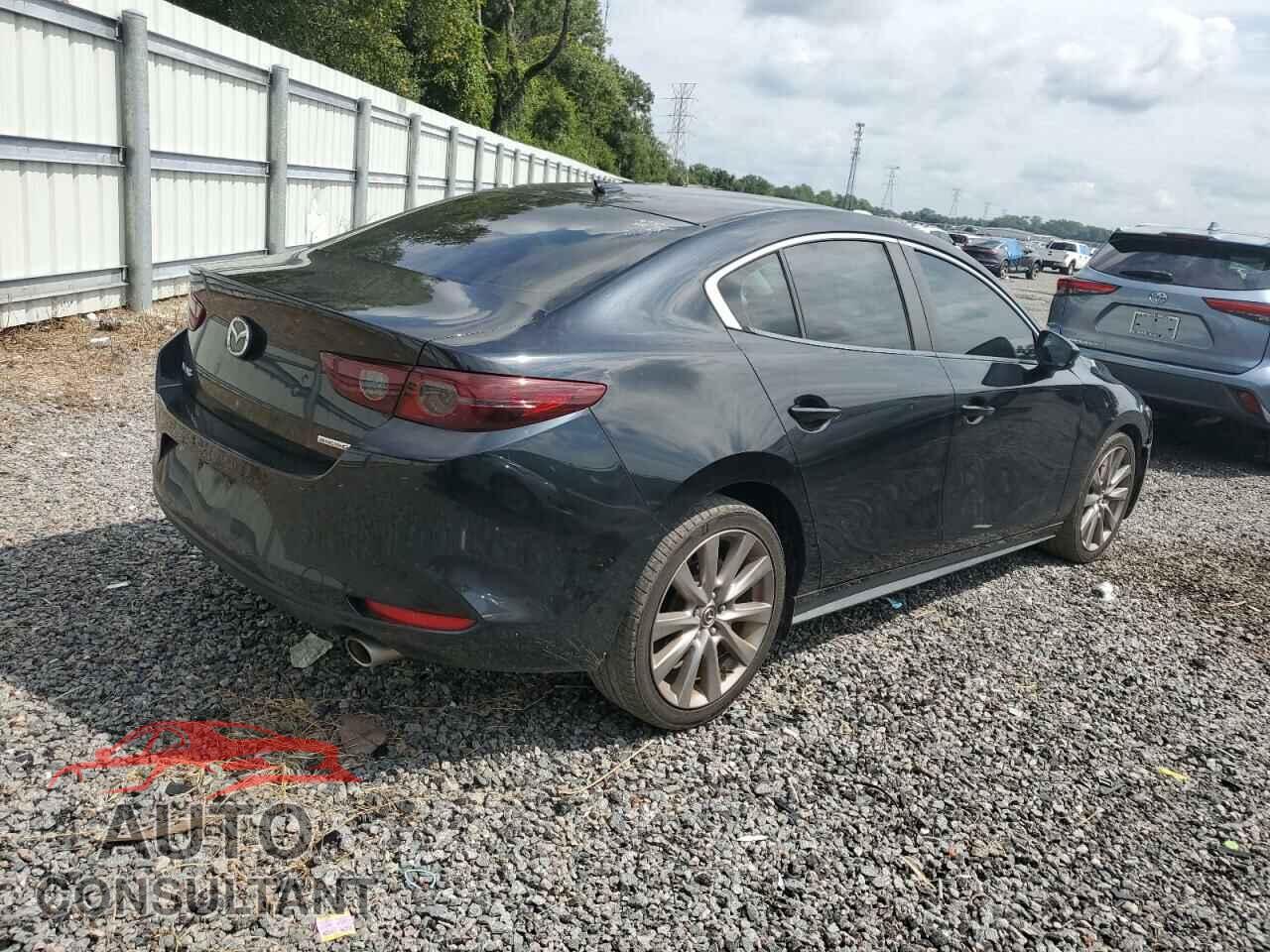 MAZDA 3 2019 - JM1BPACL5K1107817