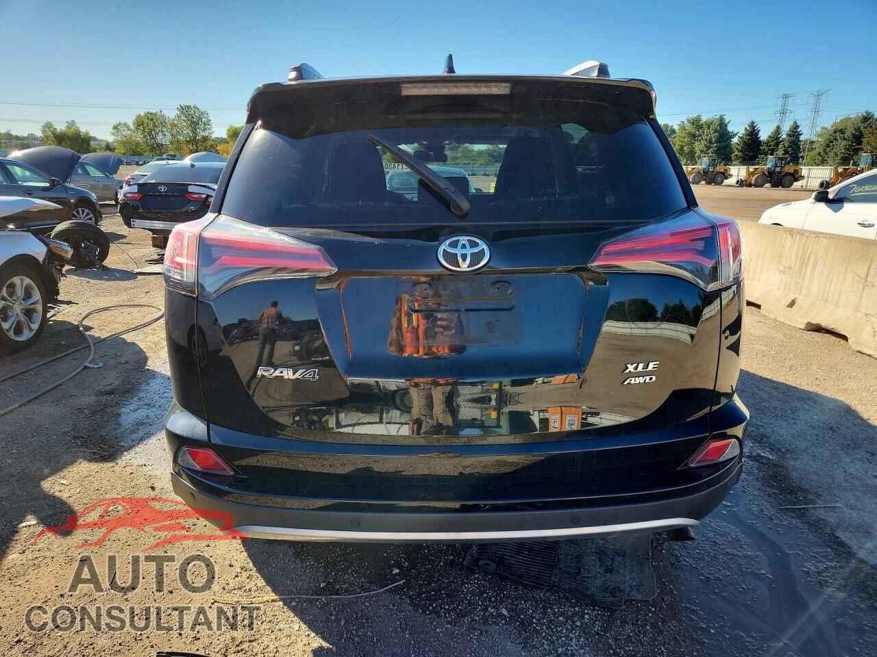 TOYOTA RAV4 2017 - 2T3RFREV3HW606835