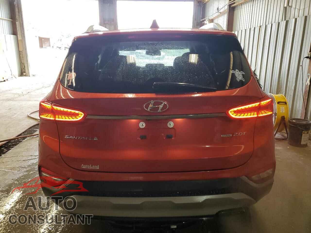 HYUNDAI SANTA FE 2019 - 5NMS5CAA0KH088098