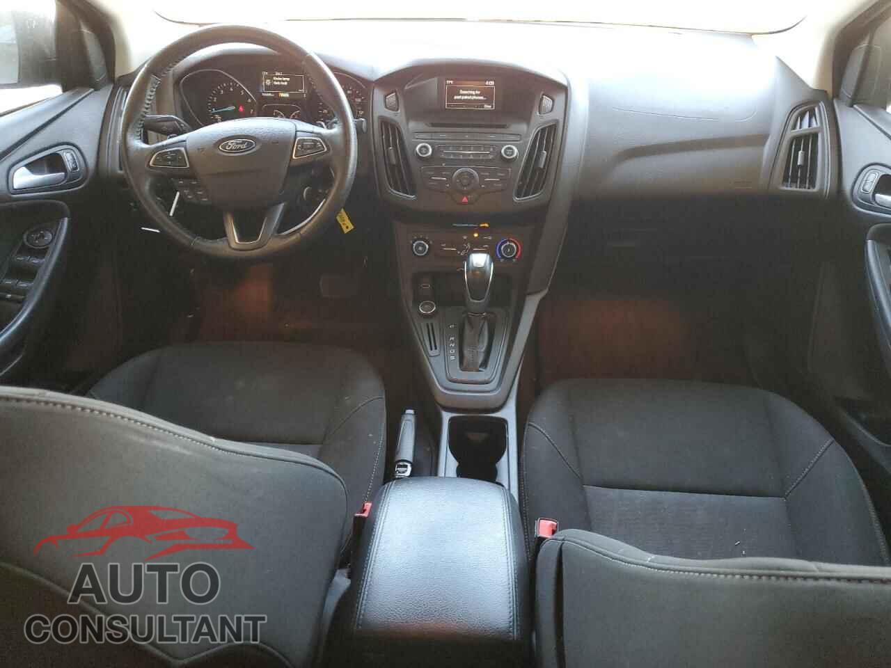 FORD FOCUS 2015 - 1FADP3F27FL232373