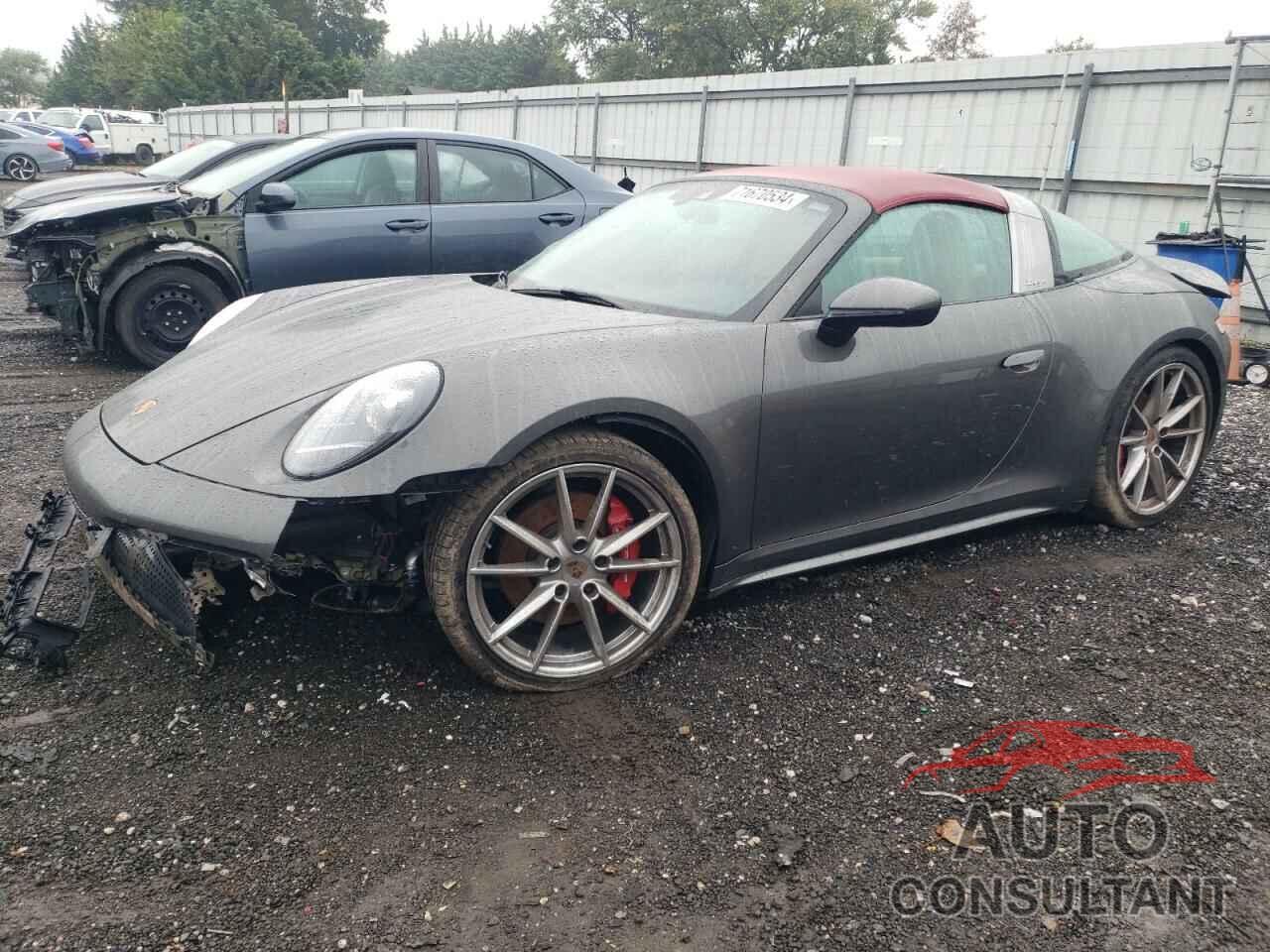 PORSCHE 911 2023 - WP0BB2A98PS233618