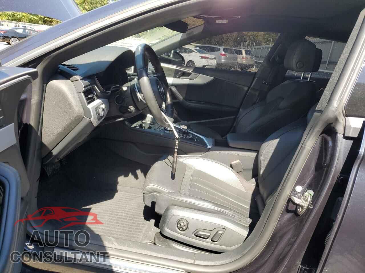 AUDI A5 2018 - WAUCNCF5XJA022700