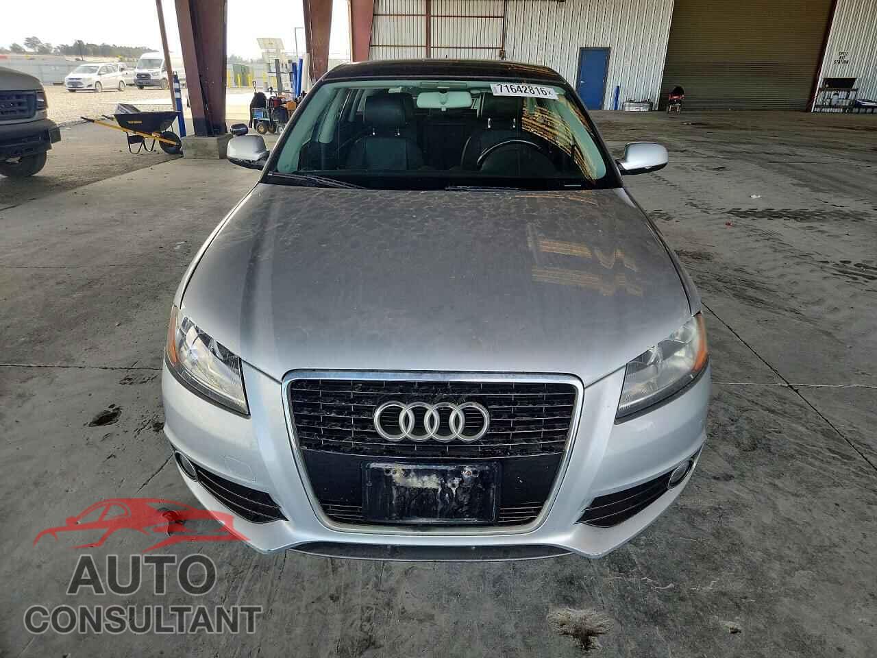 AUDI A3 2012 - WAUBEAFM7CA110176