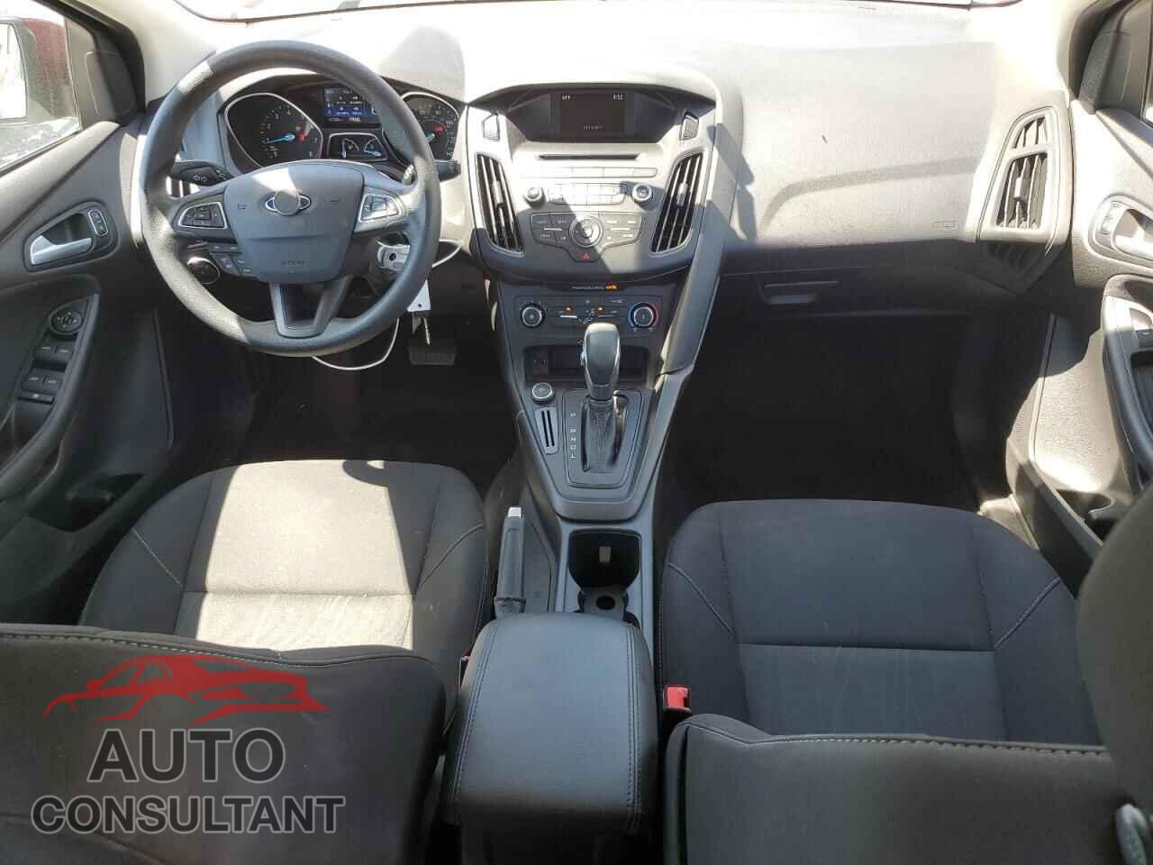 FORD FOCUS 2017 - 1FADP3K29HL336744