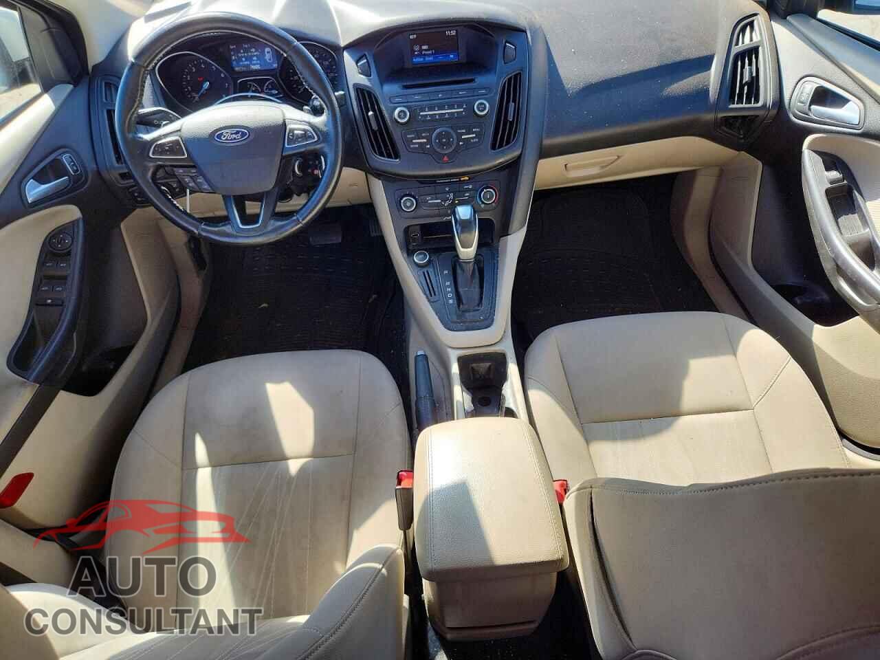 FORD FOCUS 2016 - 1FADP3F28GL240337