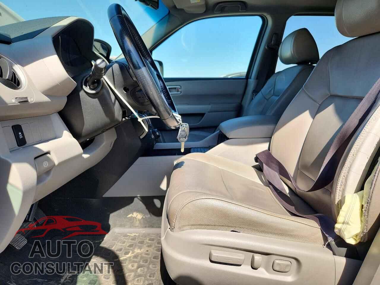 HONDA PILOT 2013 - 5FNYF4H78DB013449