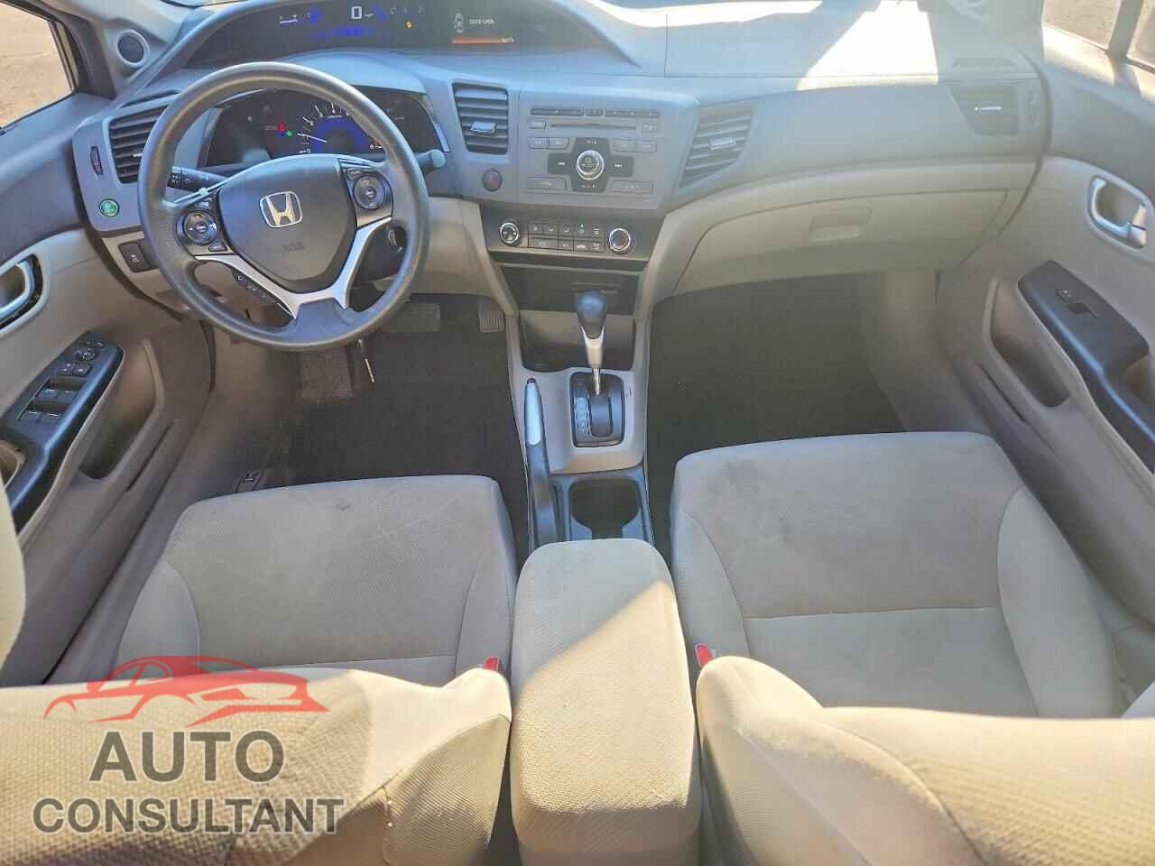 HONDA CIVIC 2012 - 2HGFB2F82CH587056